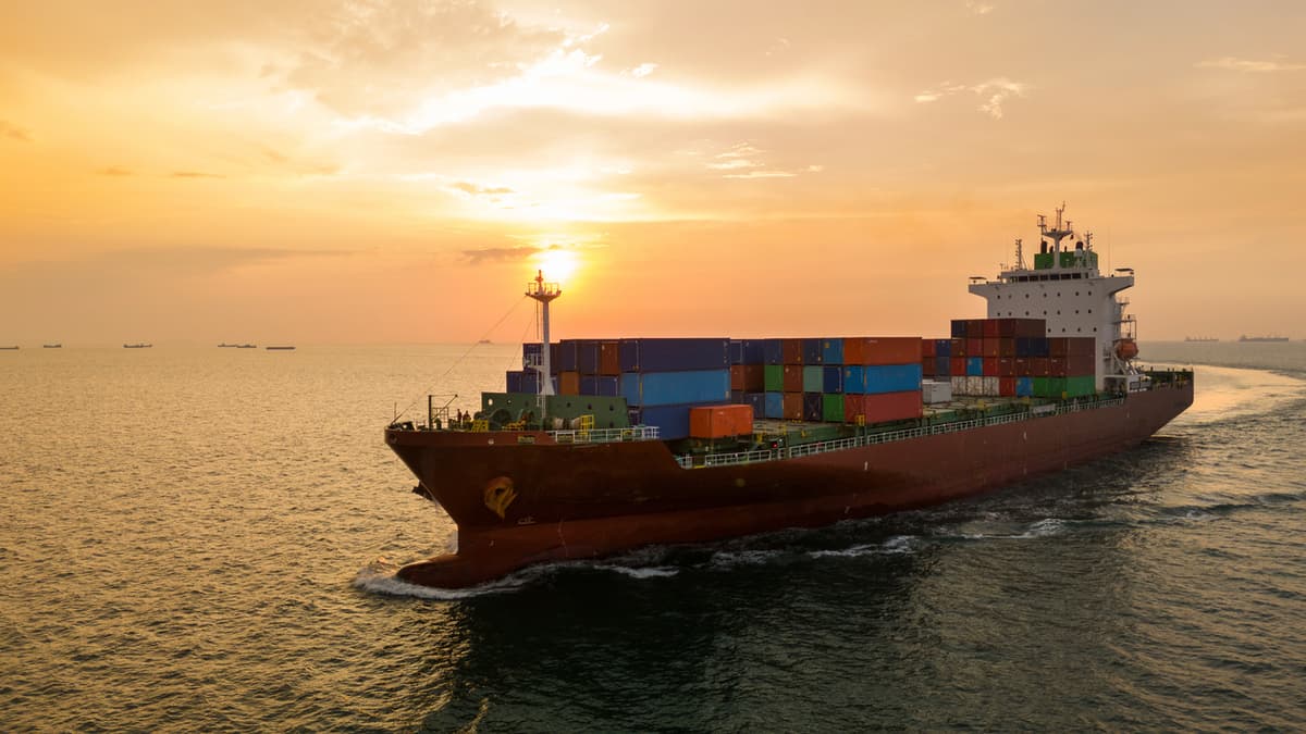 How to Join: Merchant Navy Pathways, Requirements, and Career Insights